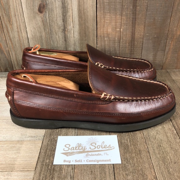 extra wide deck shoes